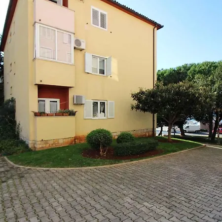 In - Istrien 38642 アパート